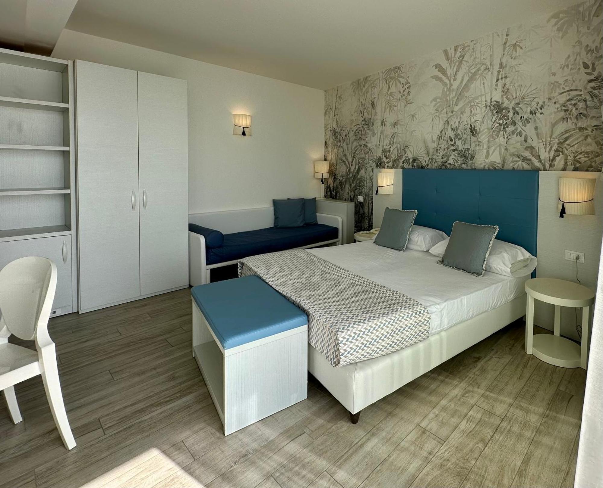 Hotel Nizza Frontemare Lido di Jesolo Esterno foto